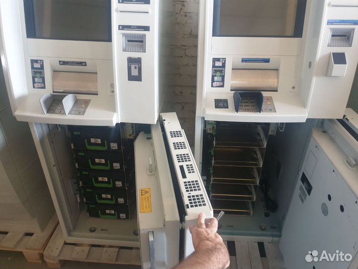 Банкомат Wincor Nixdorf Cineo 4060