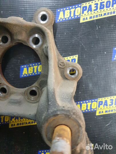 Цапфа правая Mazda 6