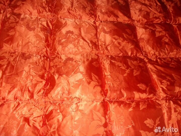 Одеяло пуховое новое. Австрия