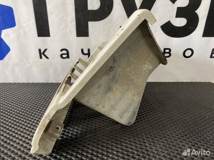 Корпус подножки левый Volvo FH13 20759233