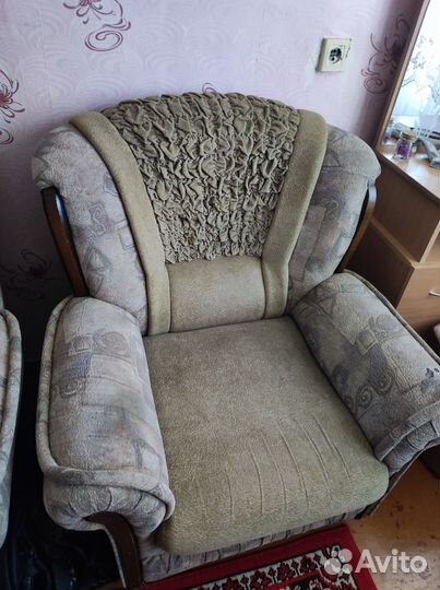 Диван и 2 кресла бу