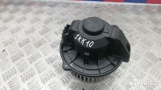 Моторчик печки land rover range rover sport (1KK10