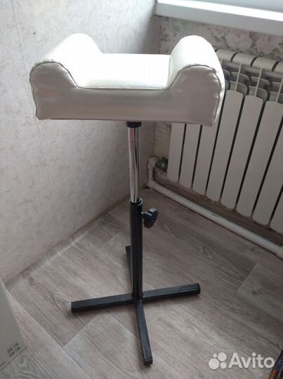 Для педикюра стульчик