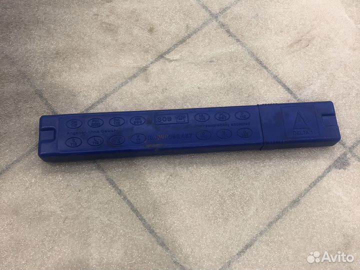 Знак аварийной остановки bmw