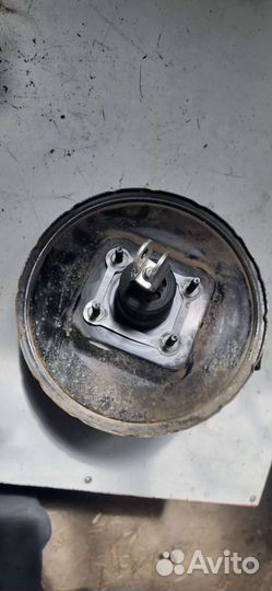 Вакуумный усилитель тормозов Subaru Tribeca B9