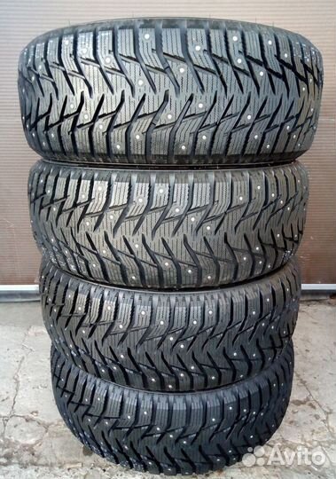 Nankang SW-8 275/40 R20 106T