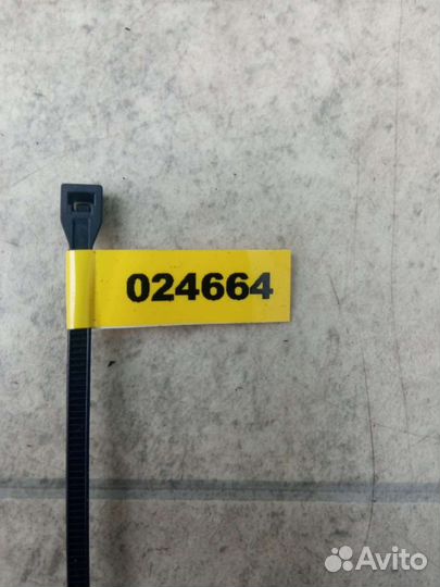 Дополнительный фонарь (Стоп-сигнал) Volkswagen Pas