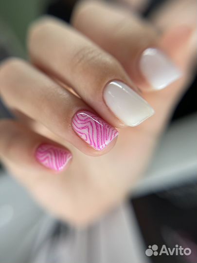 Модели на маникюр 500