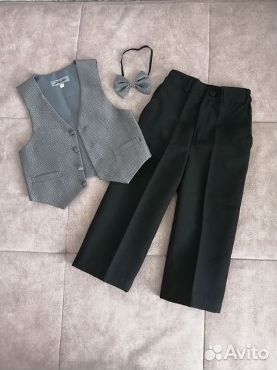 Нарядный костюм с бабочкой для мальчика