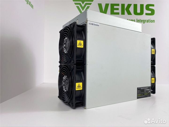 Майнер Antminer S19j Pro 104 T