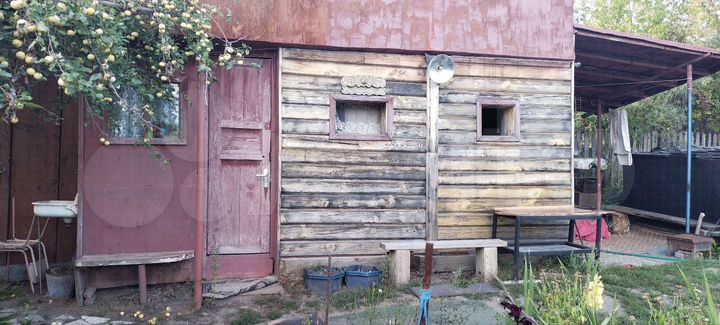 Дача 20 м² на участке 7 сот.
