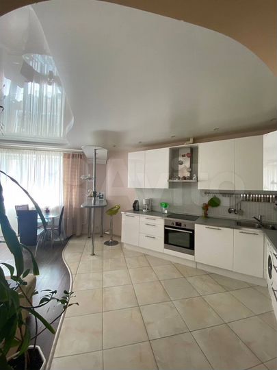 3-к. квартира, 77,5 м², 2/5 эт.