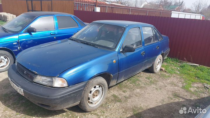 Daewoo nexia в разборе,деу некстя по частям