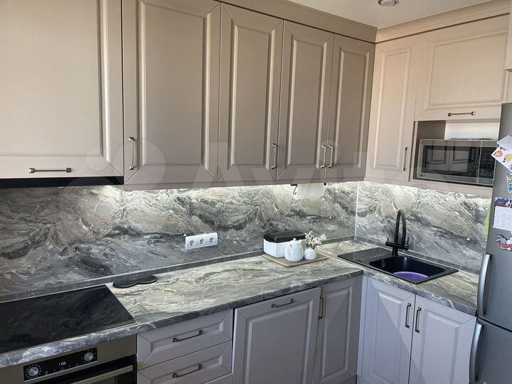 2-к. квартира, 62 м², 10/13 эт.