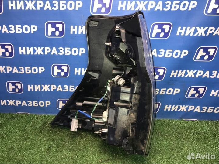 Фонарь задний правый Toyota Land Cruiser Prado