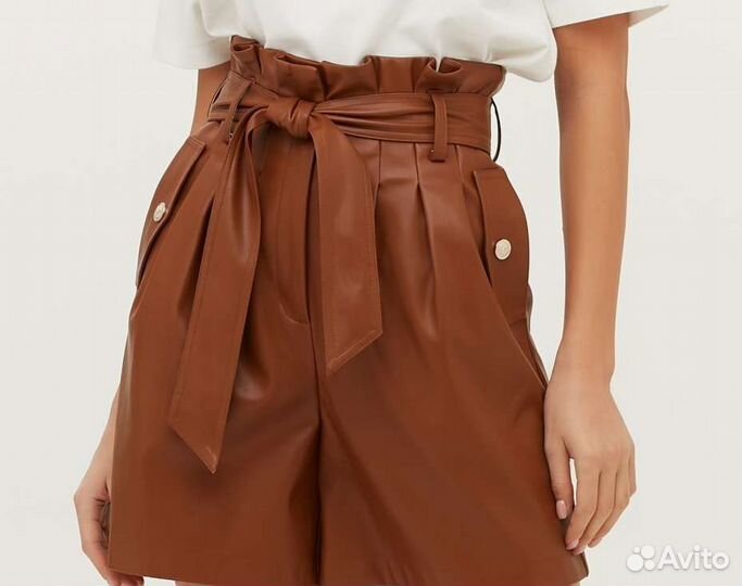 Шорты кожаные женские