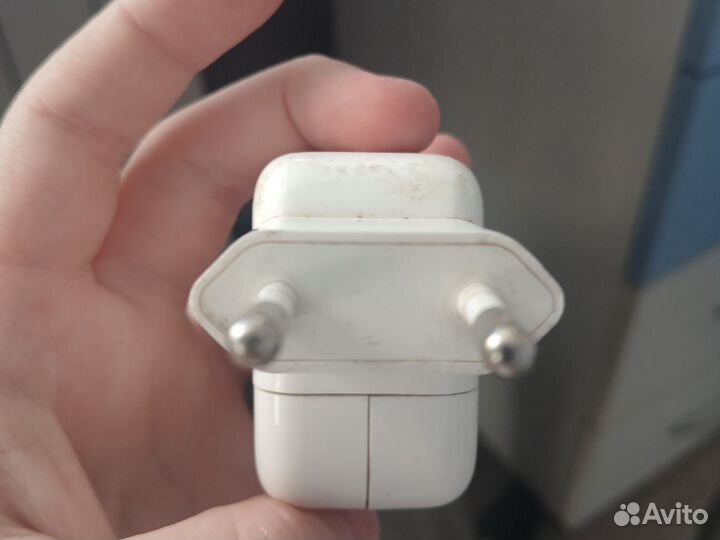 Блок зарядки iPhone 15W