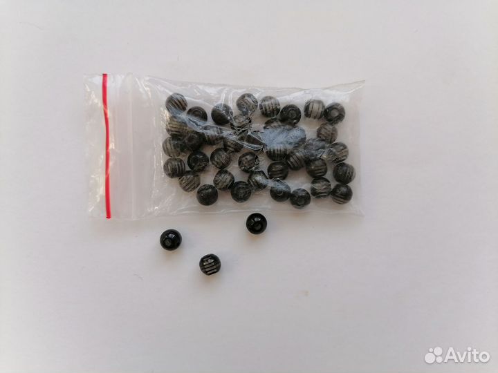 Бисер и бусины пакетом