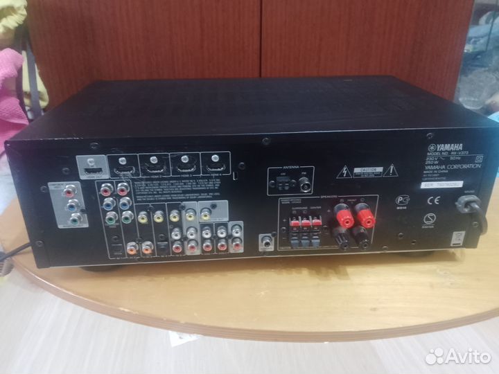 Yamaha rx-v373