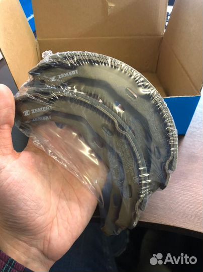 Колодки барабанные задние Mercedes C, E