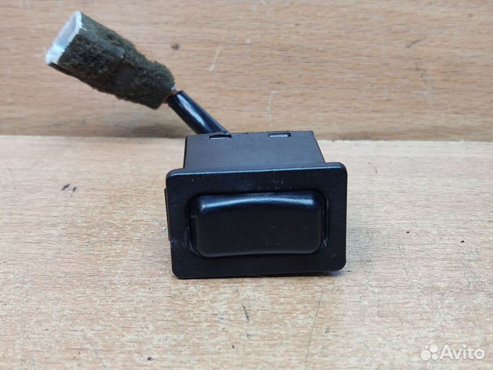 Кнопка багажника, Mazda 626 GD