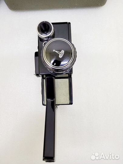 Кинокамера 