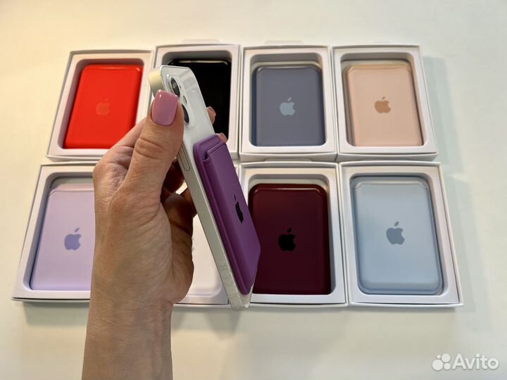 Кард холдер Silicone Wallet MagSafe