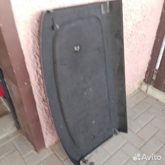 Задняя полка на Volkswagen Tiguan