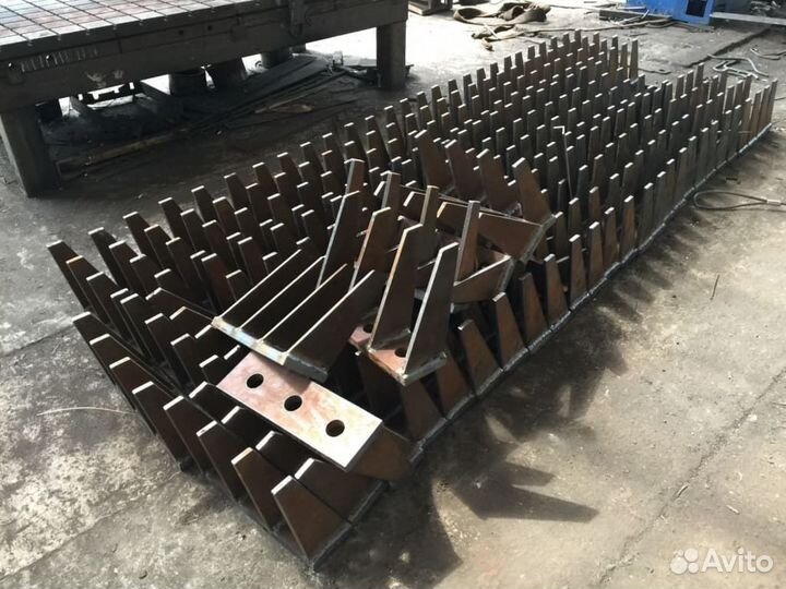 Закладные изделия, металлоконструкции, мангал