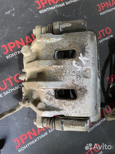 Ssangyong kyron суппорт тормозной передний правый