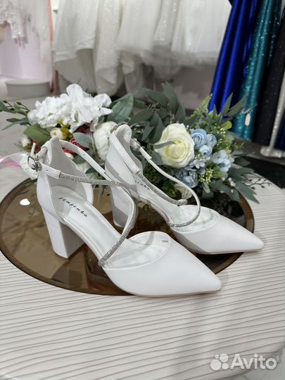 Туфли женские белые свадебные
