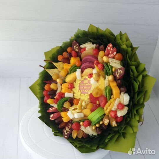 Съедобные букеты из сухофруктов