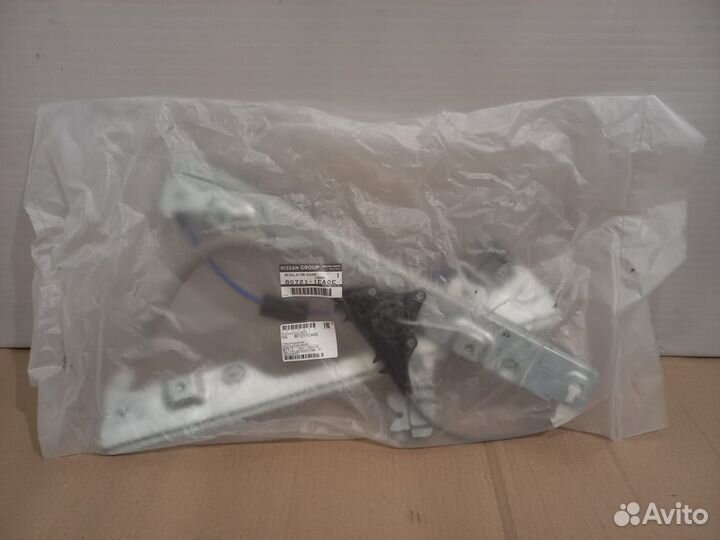 Стеклоподъемник передний левый на Infiniti Fx Qx70