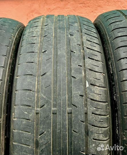 Dunlop SP Sport FM800 225/60 R18 100H