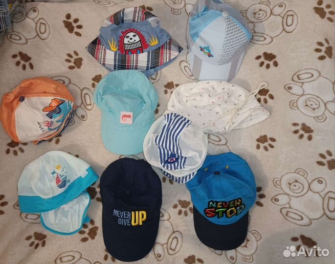 Кепки, панамы, банданы