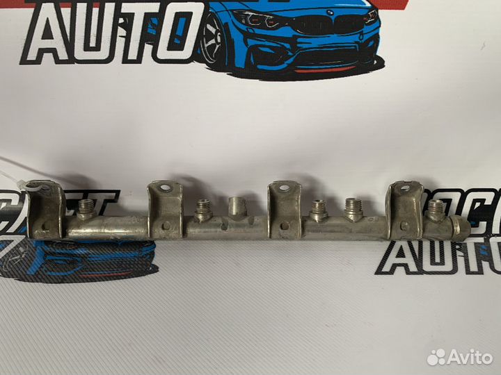 Рейка топливная BMW 750i 13537547600