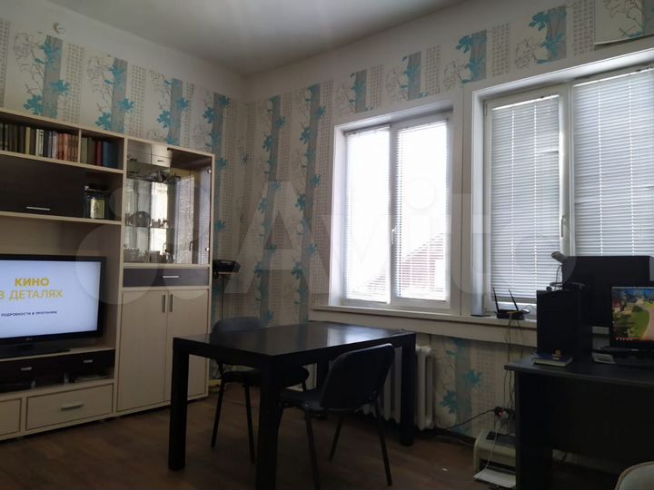 4-к. квартира, 77,1 м², 2/2 эт.