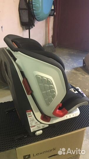 Детское кресло isofix Chico Youniverse FIX 1/2/3