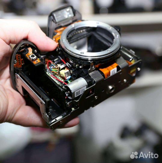 Ремонт фотоаппаратов, объективов, фотовспышек