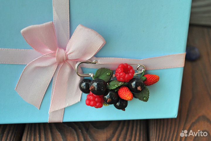 Брошь-булавка 