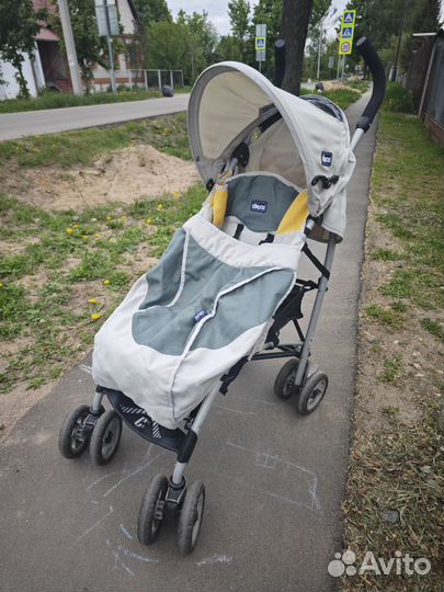 Коляска прогулочная chicco