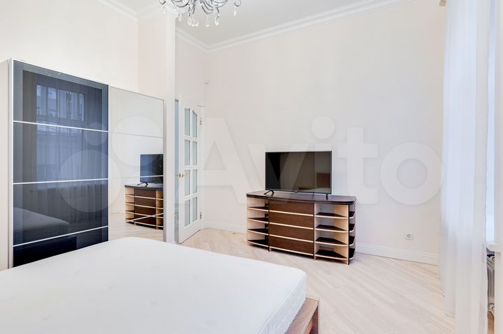 3-к. квартира, 72,3 м², 2/5 эт.