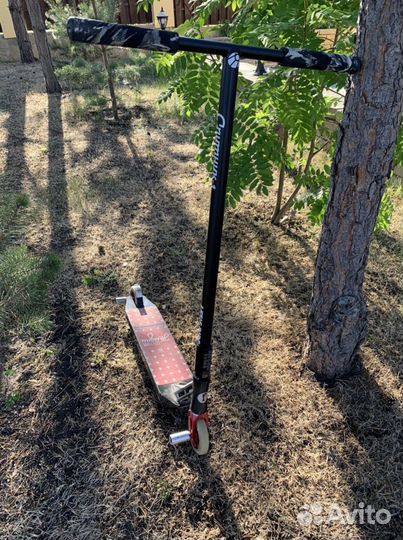 Кастомный трюковой самокат