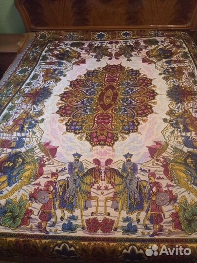 Покрывало на двухспальную кровать