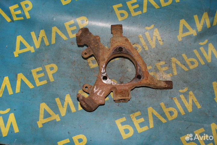 Кулак передний Opel Vectra B