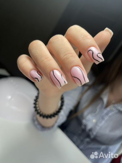 Коррекция наращённых ногтей