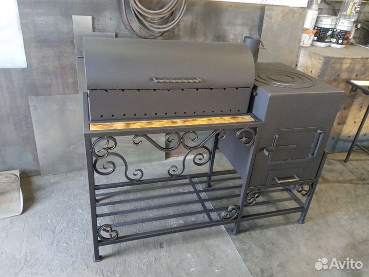 Мангал с крышкой и печью под казан