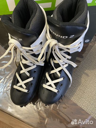 Продам коньки хокейные 41 размер