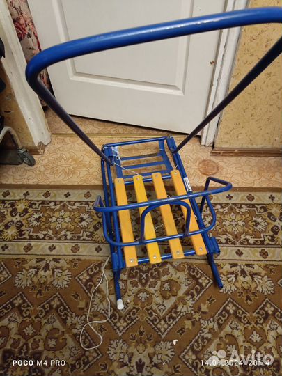 Детские зимние санки с ручкой