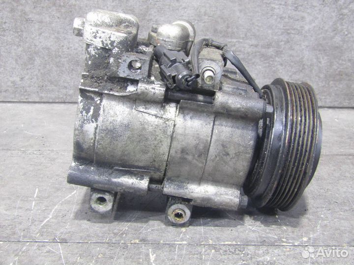 Компрессор кондиционера Ford Escape 2 R3 ZD